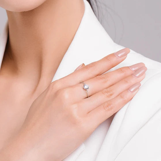 Sparkling Chain Ring